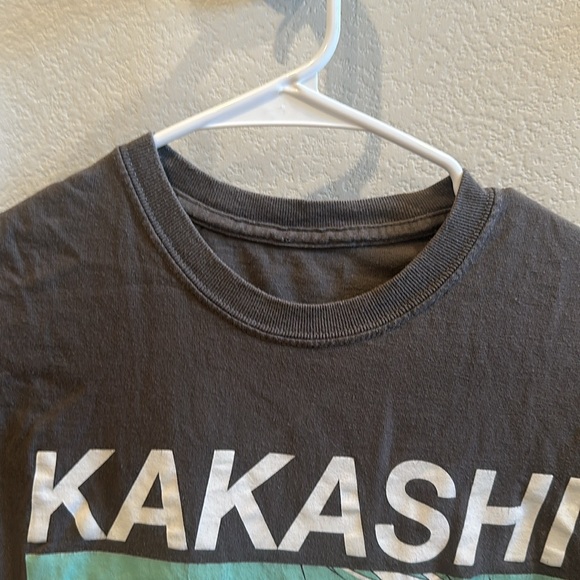 GUC Naruto Brand Size Small S Short Sleeve Graphic Tee T-Shirt Top Kakashi - Picture 3 of 7